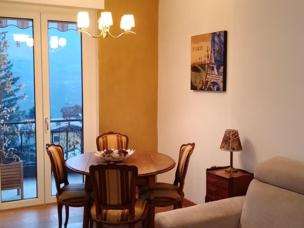 Appartamento Monti E Relax Saint-Vincent Kültér fotó